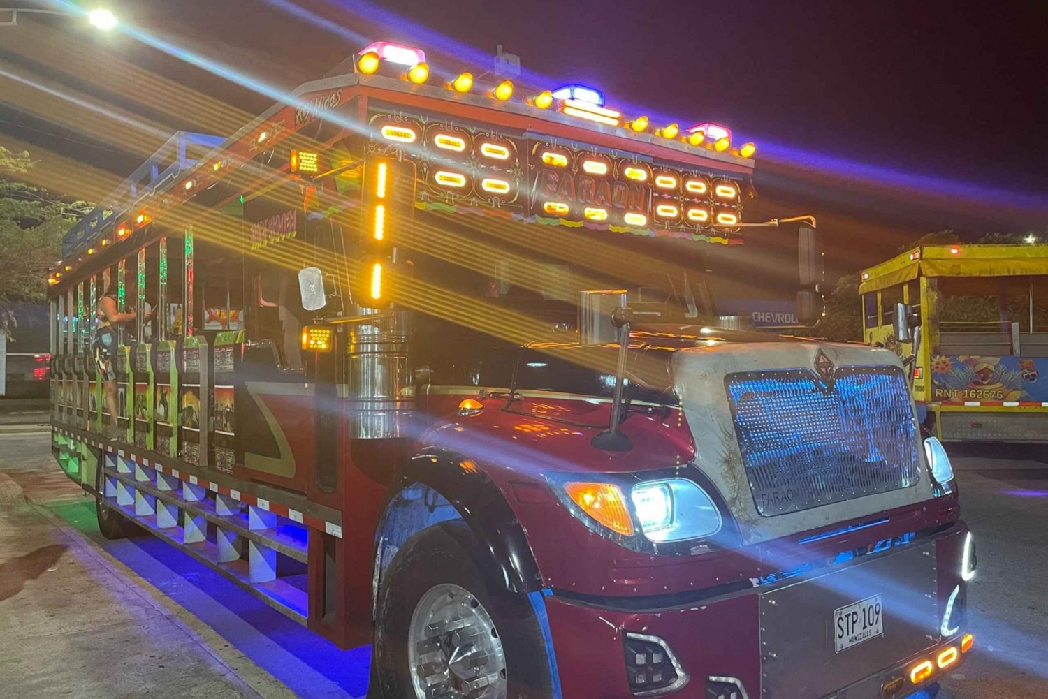 Cartagena: Let's go partying through the ancient city