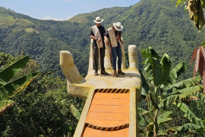 Medellín: Zwischen Bergen und Kaffee