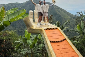 Medellín: Zwischen Bergen und Kaffee