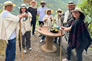Medellín: Zwischen Bergen und Kaffee