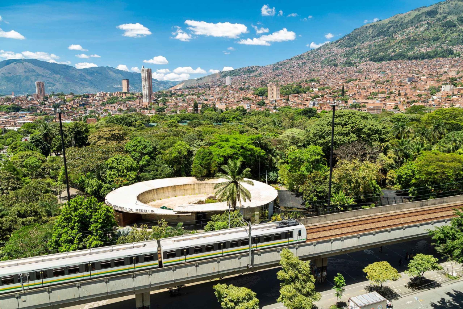 Medellín: tour della città del Giardino Botanico e del Parco Arvi