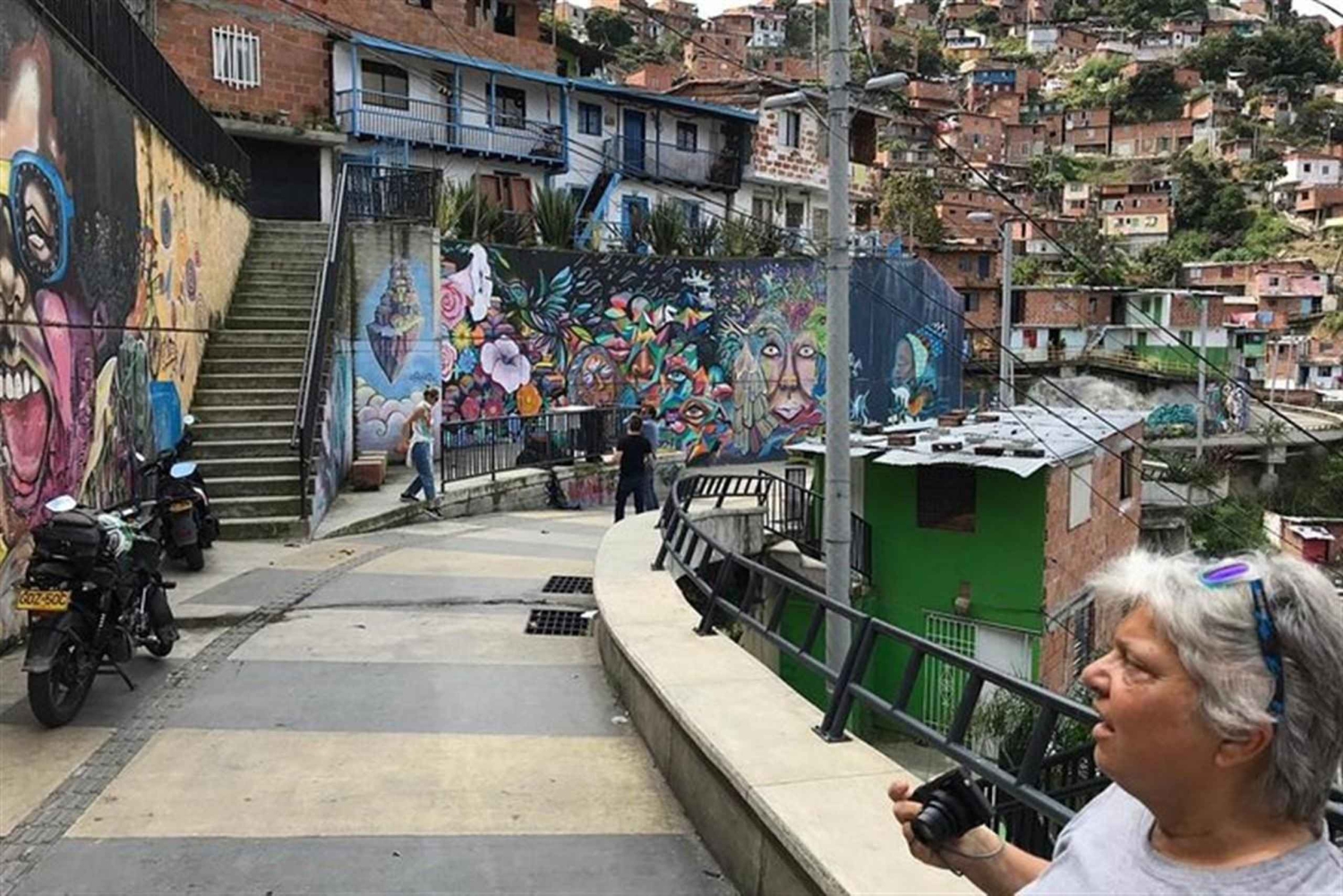 Medellin: Comuna 13 graffititour med taubane