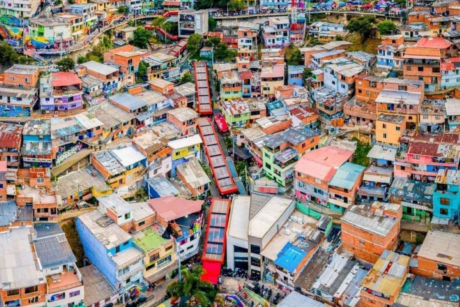 Медельин: частная экскурсия по городу, местные достопримечательности и Коммуна 13.