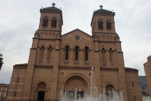 Medellín: Uskonnollinen/historiallinen kierros