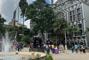 Visite urbaine de Medellín : collines, histoire, quartiers et résilience