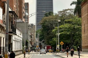 Visite urbaine de Medellín : collines, histoire, quartiers et résilience