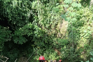 Neiva: Abseilen en wandelen met gids