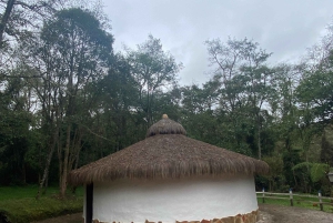 Neu & am günstigsten: Zipaquira & Guatavita-See Top 5 Sehenswürdigkeiten Abholung