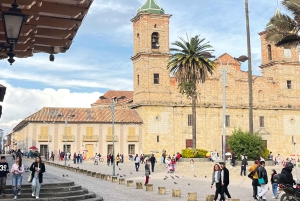 Neu & am günstigsten: Zipaquira & Guatavita-See Top 5 Sehenswürdigkeiten Abholung