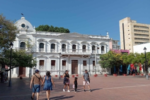 Santa Marta: Byrundtur med adgang til Quinta de San Pedro