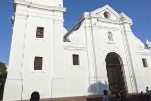 SANTAMARTA: Panoramiczna wycieczka po mieście z historią i kulturą w Chiva