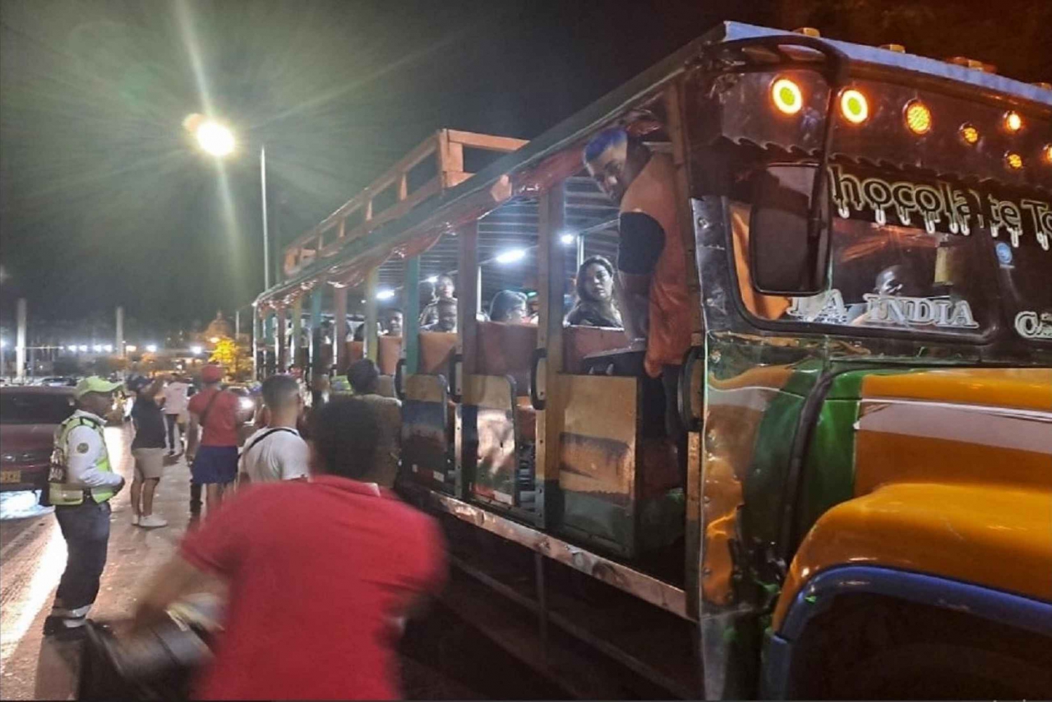 Картахена: экскурсия по заливу с открытым баром, закат и дискотека