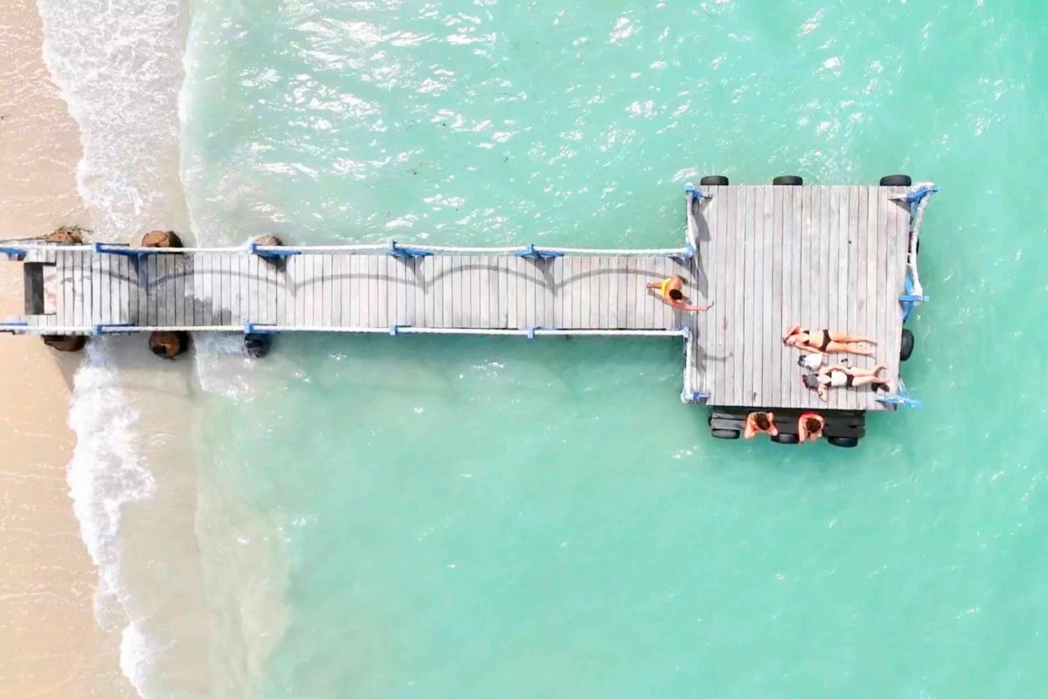 Isola di Tierra Bomba: una giornata al Marine Beach Club