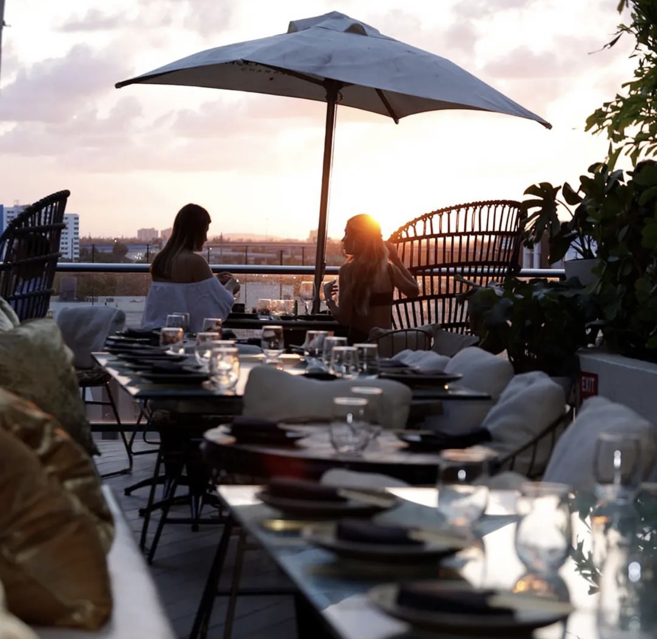 Top 6 restaurants where to celebrate Christmas and New Year's Eve in Miami