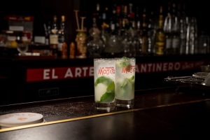 Interview with Julio Cabrera, owner and barman of Café La Trova.