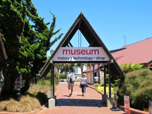 Taking A Ride On The Wellington Cable Car