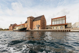 Copenhagen: Canal Cruise from Nyhavn