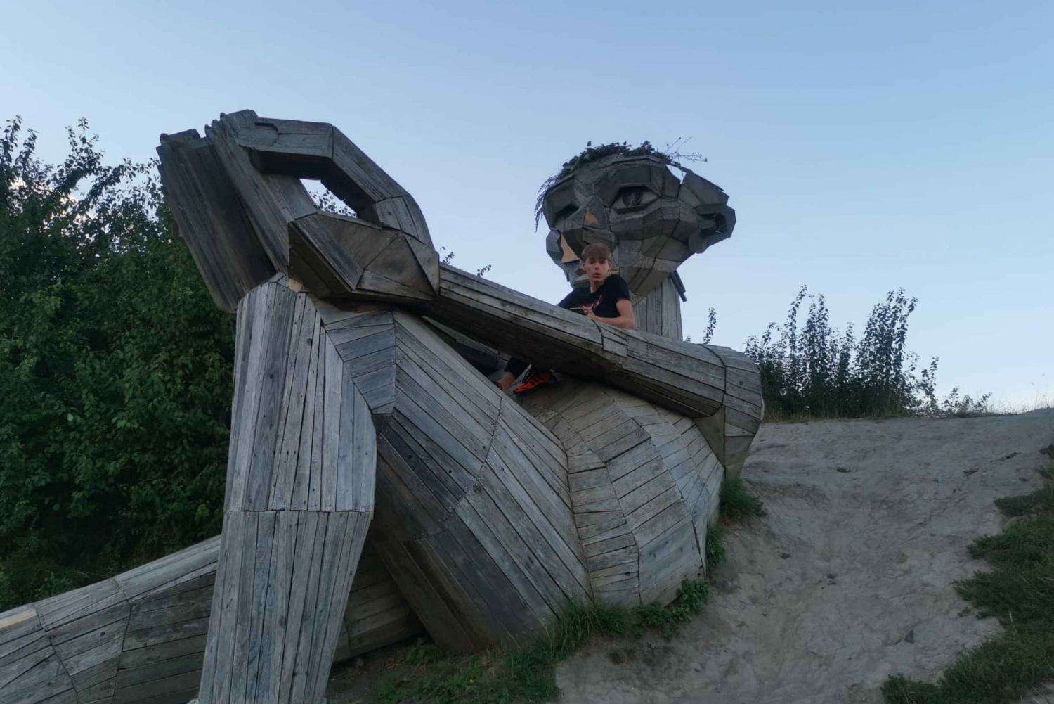 コペンハーゲン：6人の忘れられた巨人狩りと自然散策