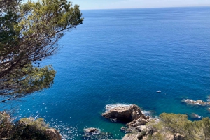 Tossa de Mar & Costa Brava coastal path, from Barcelona