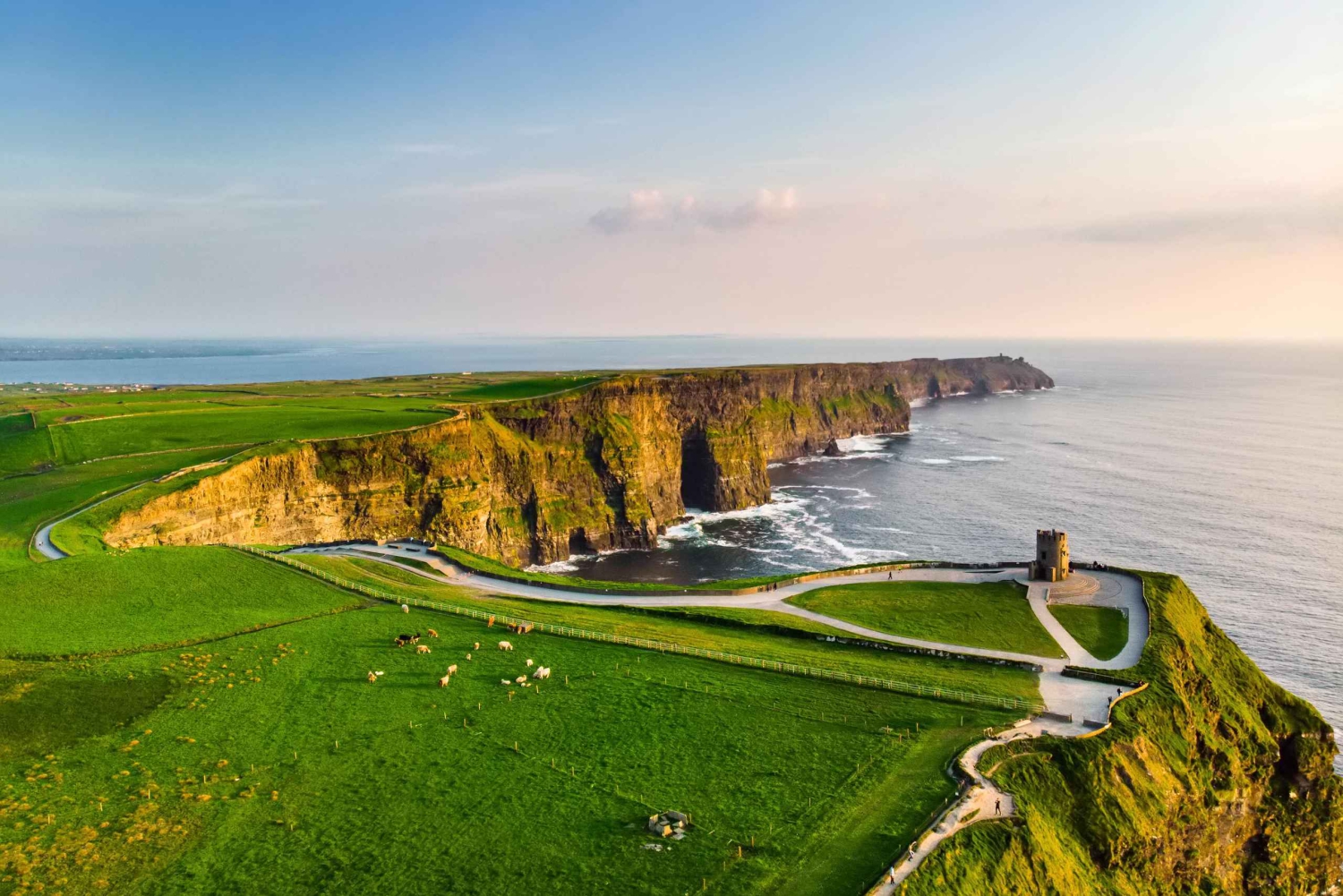 Wczesny dostęp do klifów Moher i szlaku Wild Atlantic Way
