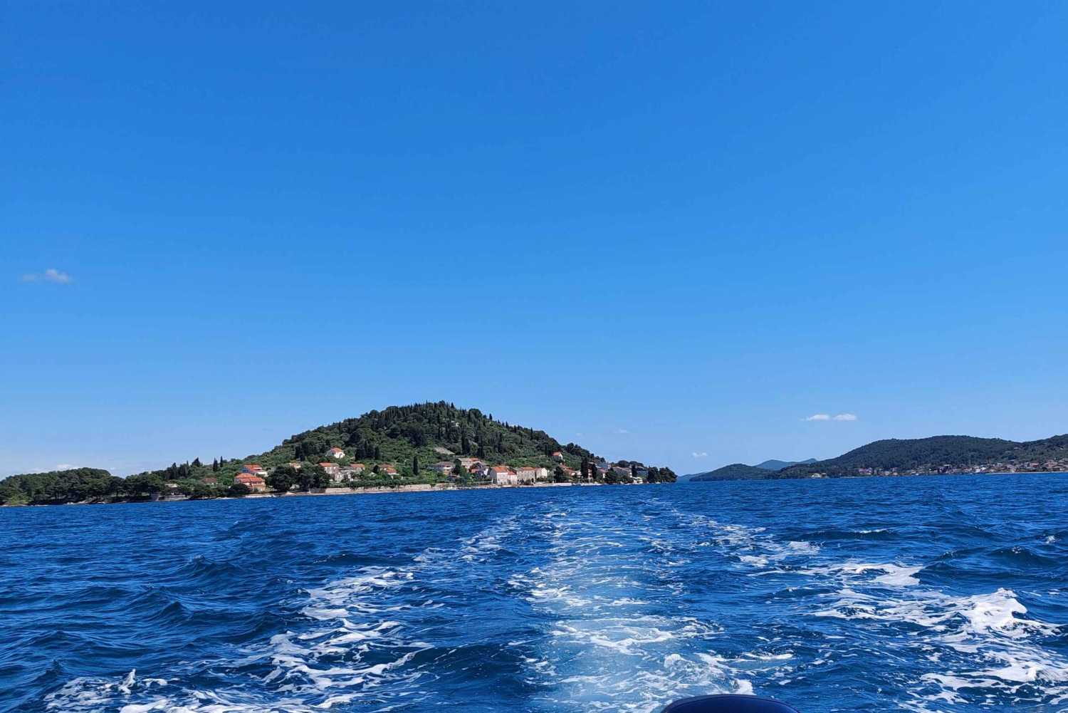 Zadar : excursion d'une demi-journée en bateau avec boissons et plongée avec tuba