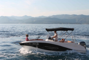 Islas Elafitas: Tour en barco privado (Barracuda 545)