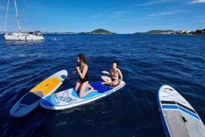 Elegant dagsejlads med frokost og drikkevarer inkluderet