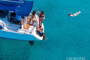 Elegant dagsejlads med frokost og drikkevarer inkluderet