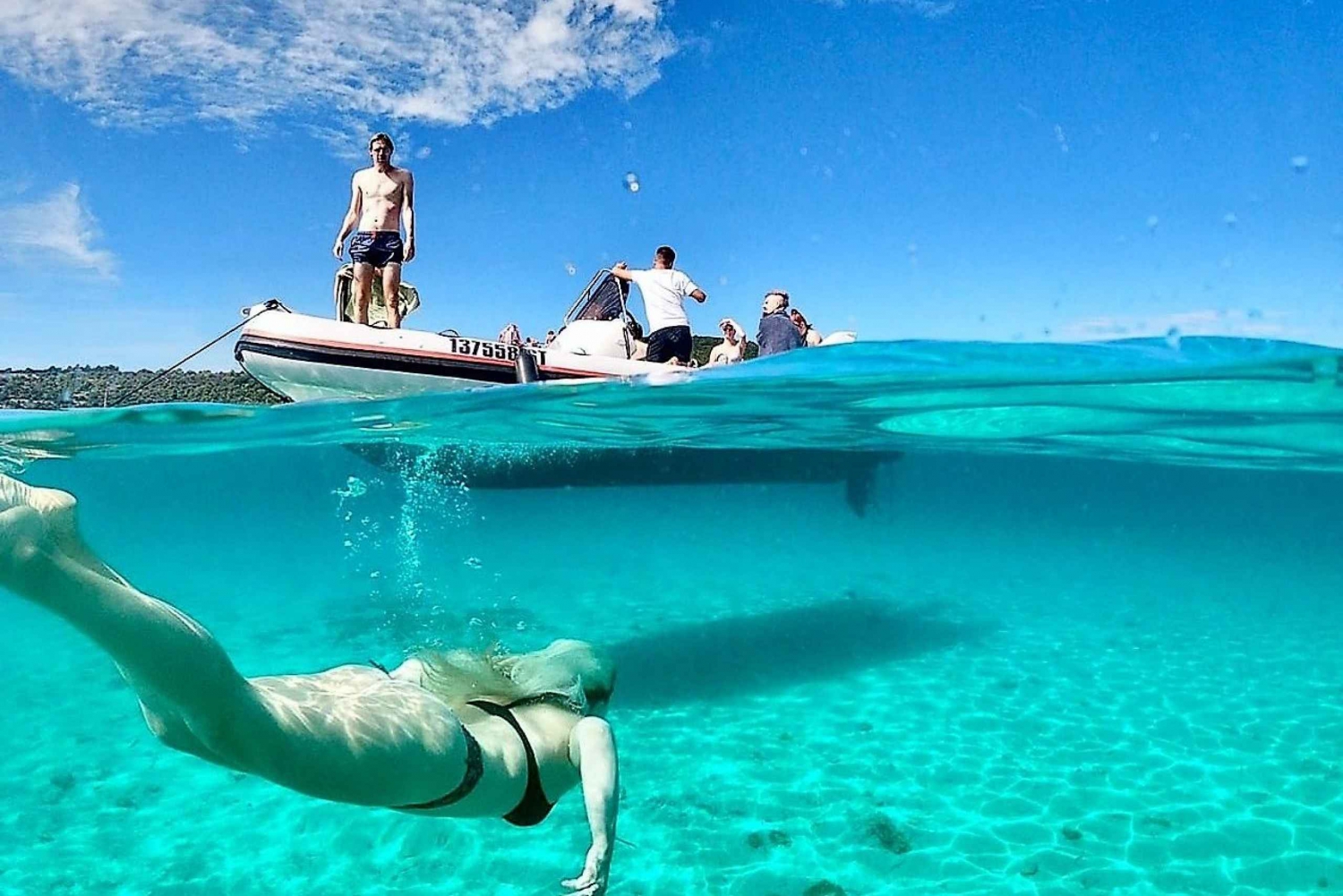 Из Сплита: тур по Трогиру на полдня и на скоростном катере до Голубой лагуны