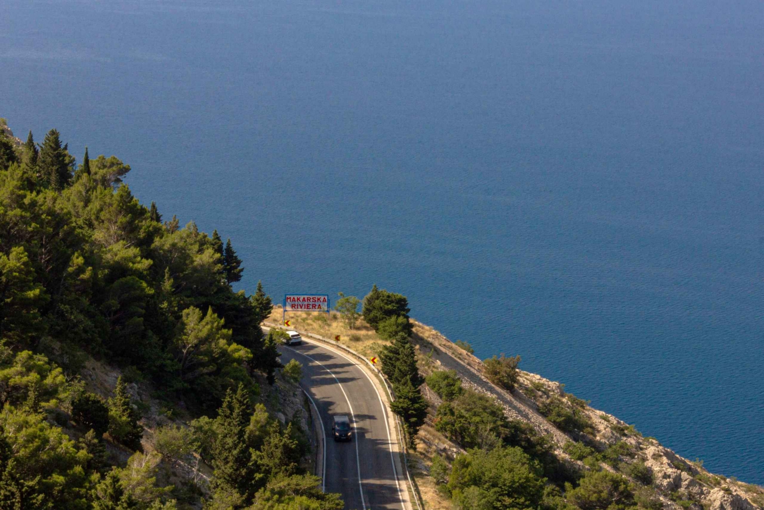 Kolmen järven seikkailu (joka päivä) / Zadvarjen tiistaitori