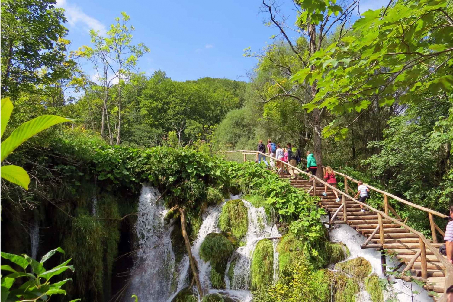 Splitistä: Plitvice-järvien kokopäiväretki