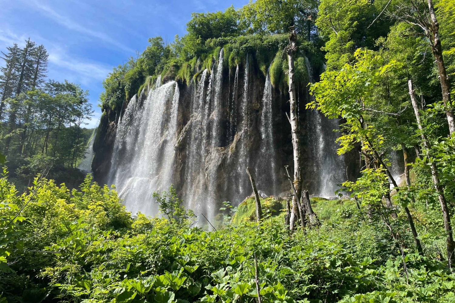 Da Zagabria: Viaggio guidato a Rastoke e Plitvice con biglietto