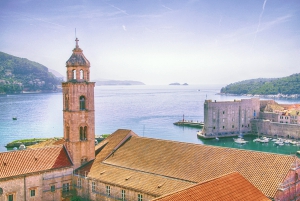 Visite à pied des remparts de la ville en groupe avec le pass Dubrovnik inclus