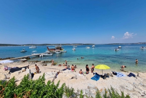 Medulin: Boat Cruise to Kamenjak/Ceja with Lunch and Drinks