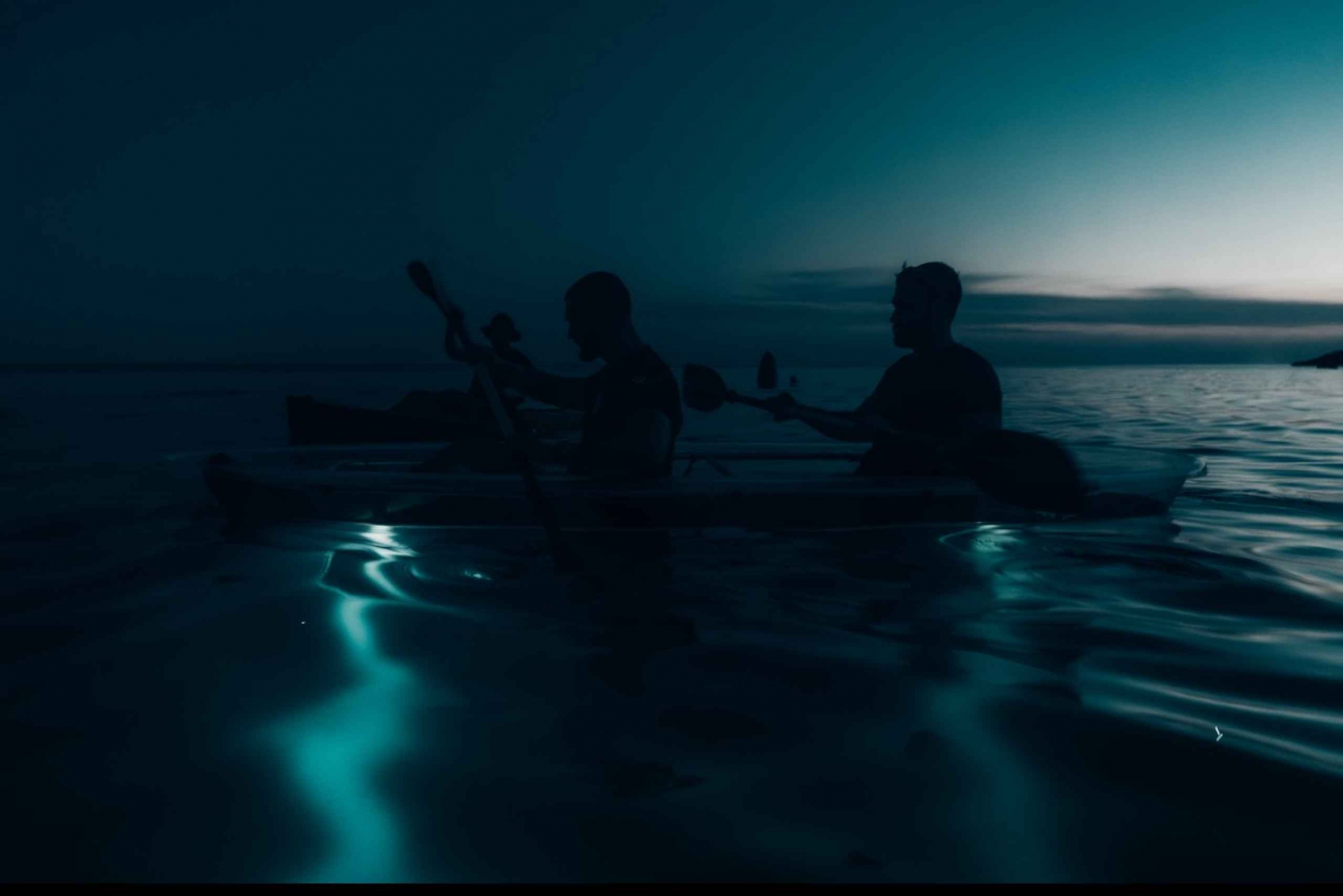 Pula: Sunset Tour met doorzichtige kajak, grot, zwemmen en klifduiken