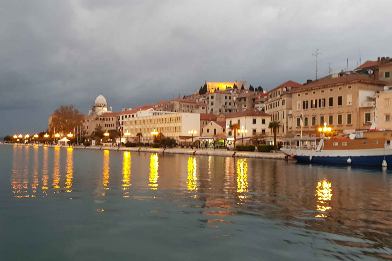 Sibenik: Guided Evening Walking Tour