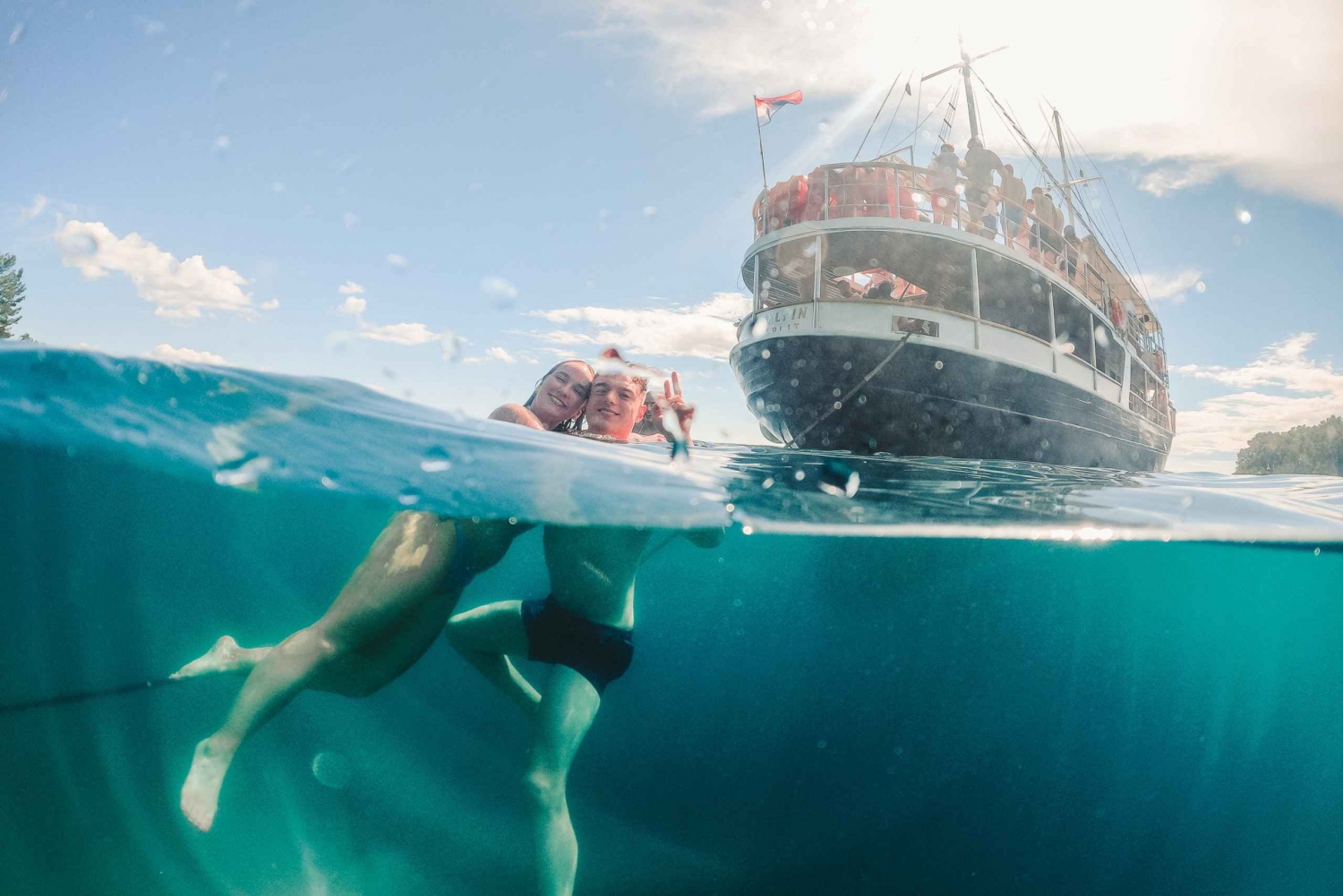 Split : Fête en bateau au Lagon Bleu, DJ, baignade, shots et afterparty