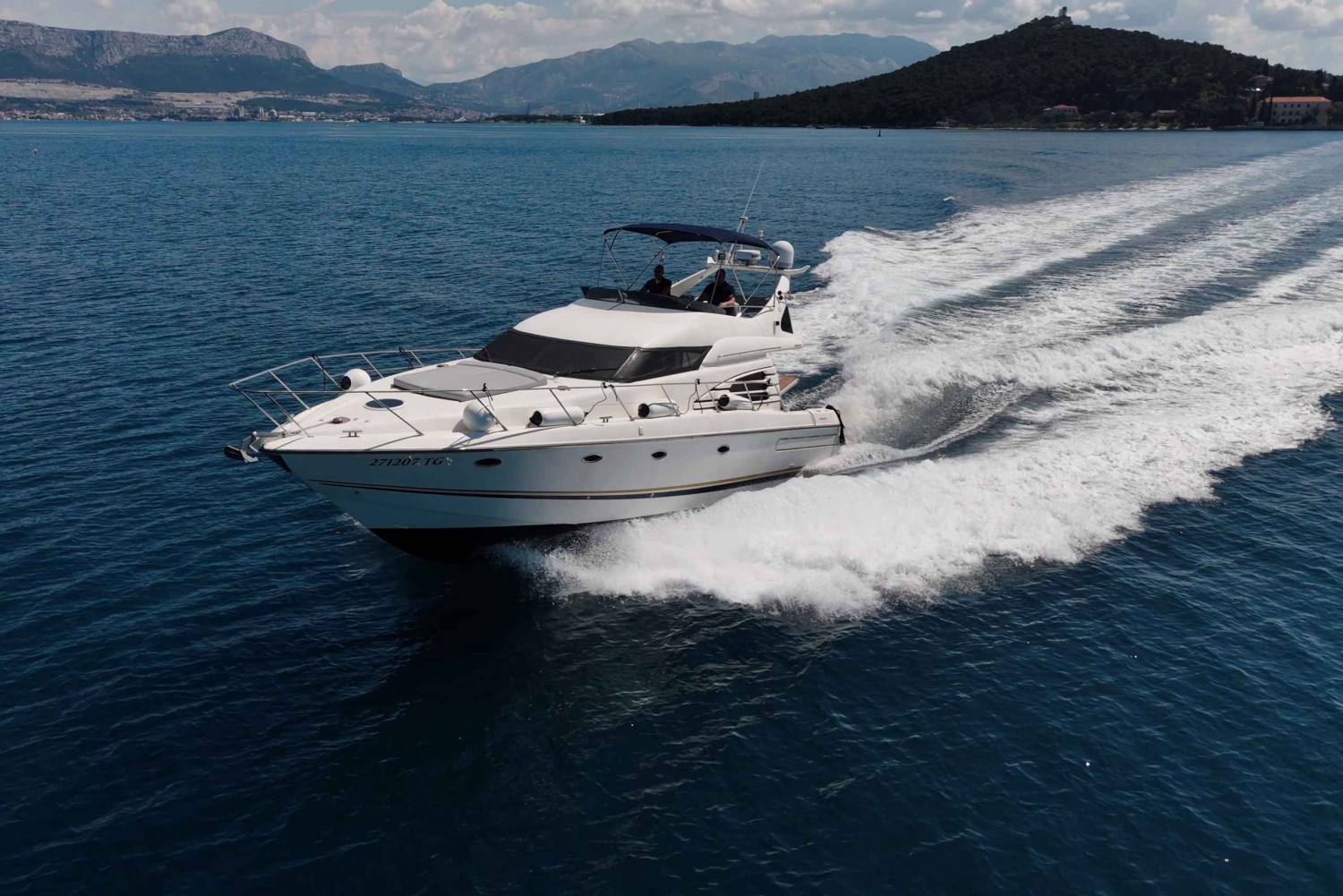 Split: Private Yacht Day Trip to Adriatic Islands