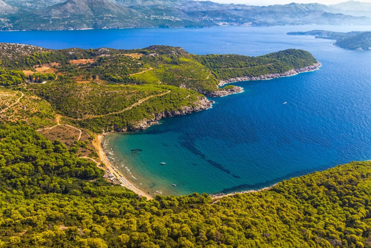 Båttur til tre øyer med lunsj