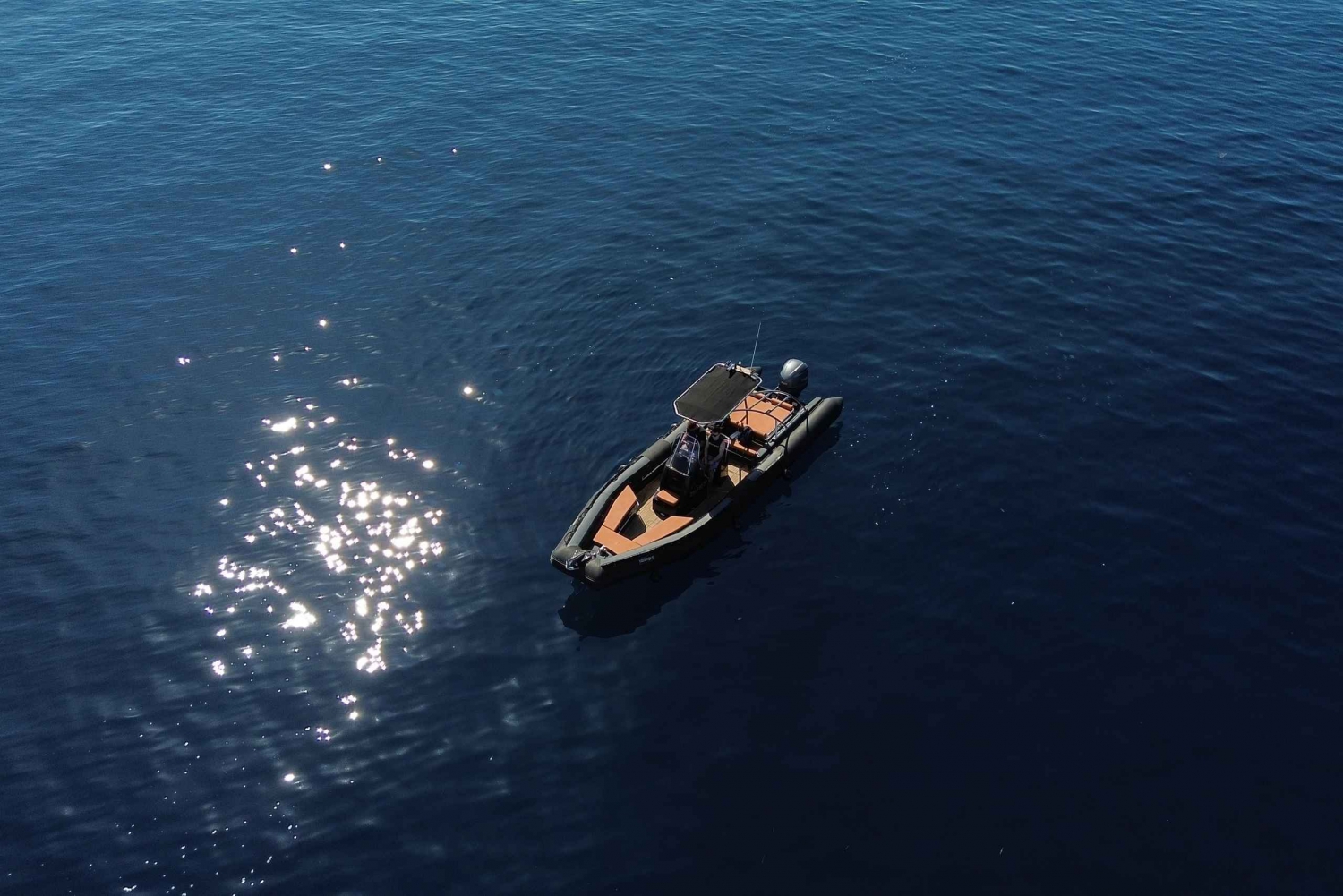 Zadar: Halvdagstur på speedbåd med snorkling og drikkevarer