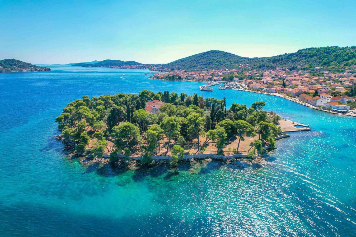 Zadar: 3-Stop Blue Lagoon & Snorkeling Cruise with Drinks