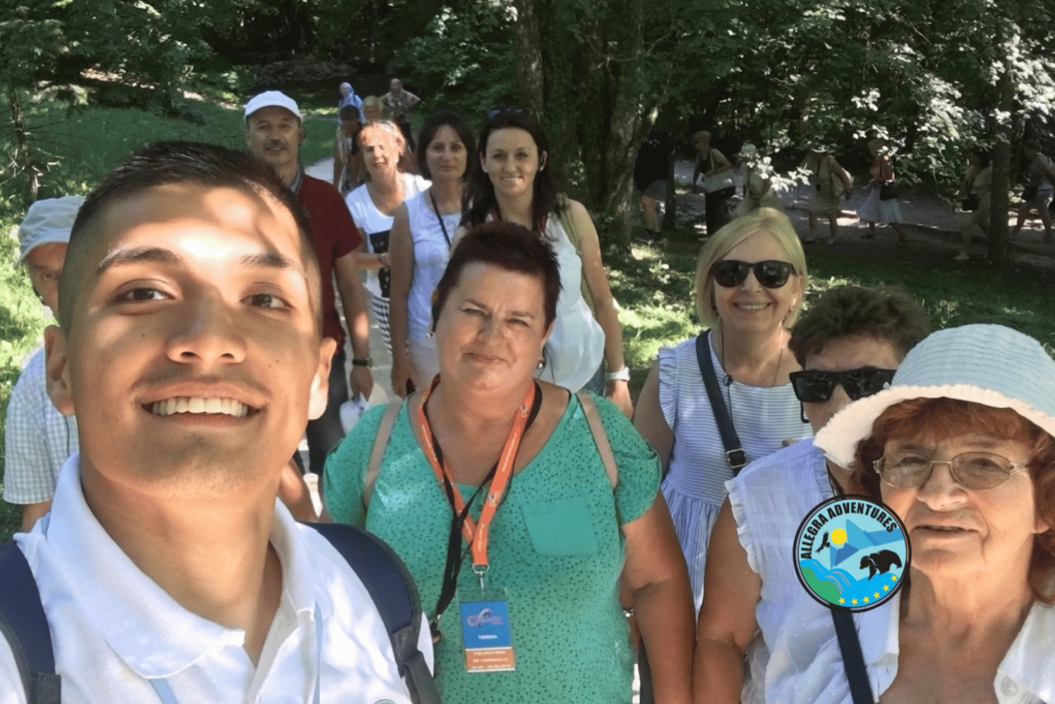 ザグレブ：プリトヴィツェへの安全なチケット、ボート、列車の乗車