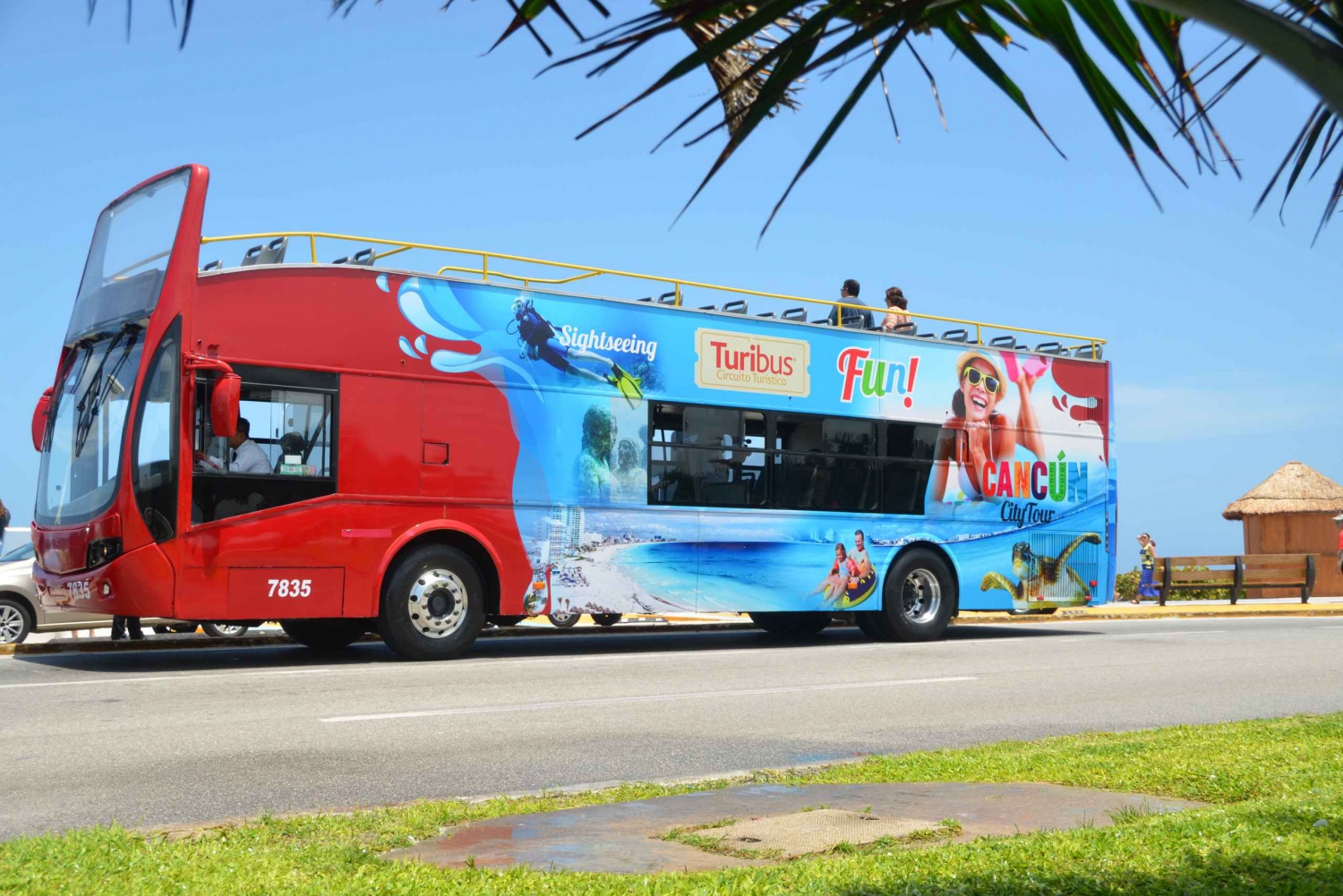Cancún: Tour en autobús turístico con paradas libres