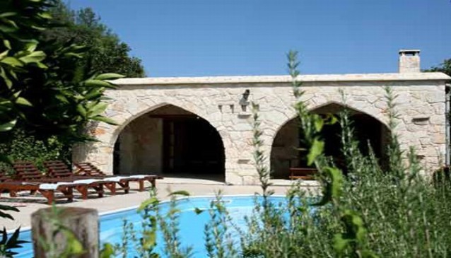 Z and X Holiday Villas