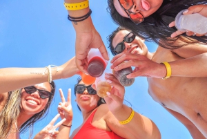 プンタカナ・カタマラン・パーティーボート（大人限定）