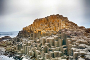 Dublin: Giants Causeway, Dark Hedges, Dunluce & Belfast Tour