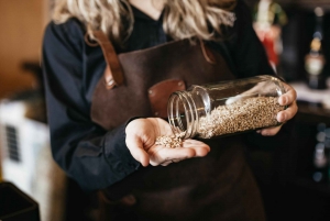 Irish Whiskey Museum: Whiskey Blending Tour with Tastings