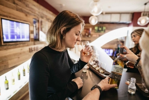 Irish Whiskey Museum: Whiskey Blending Tour with Tastings