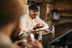 Irish Whiskey Museum: Whiskey Blending Tour with Tastings