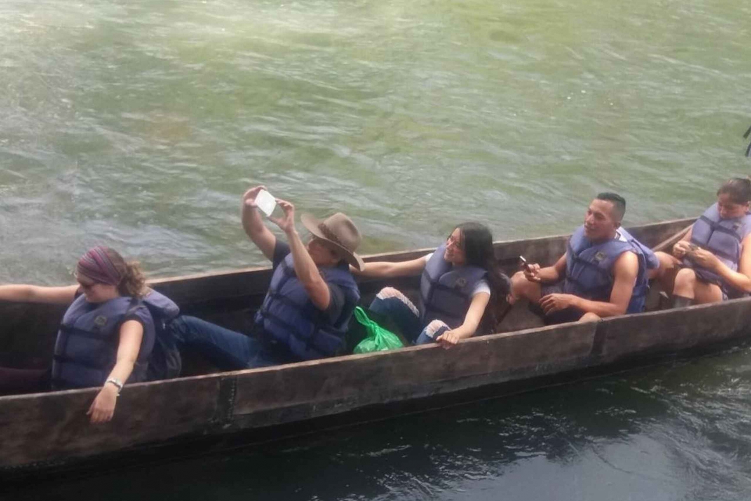 Baños: Djungel och ursprungsbefolkning Hela dagen